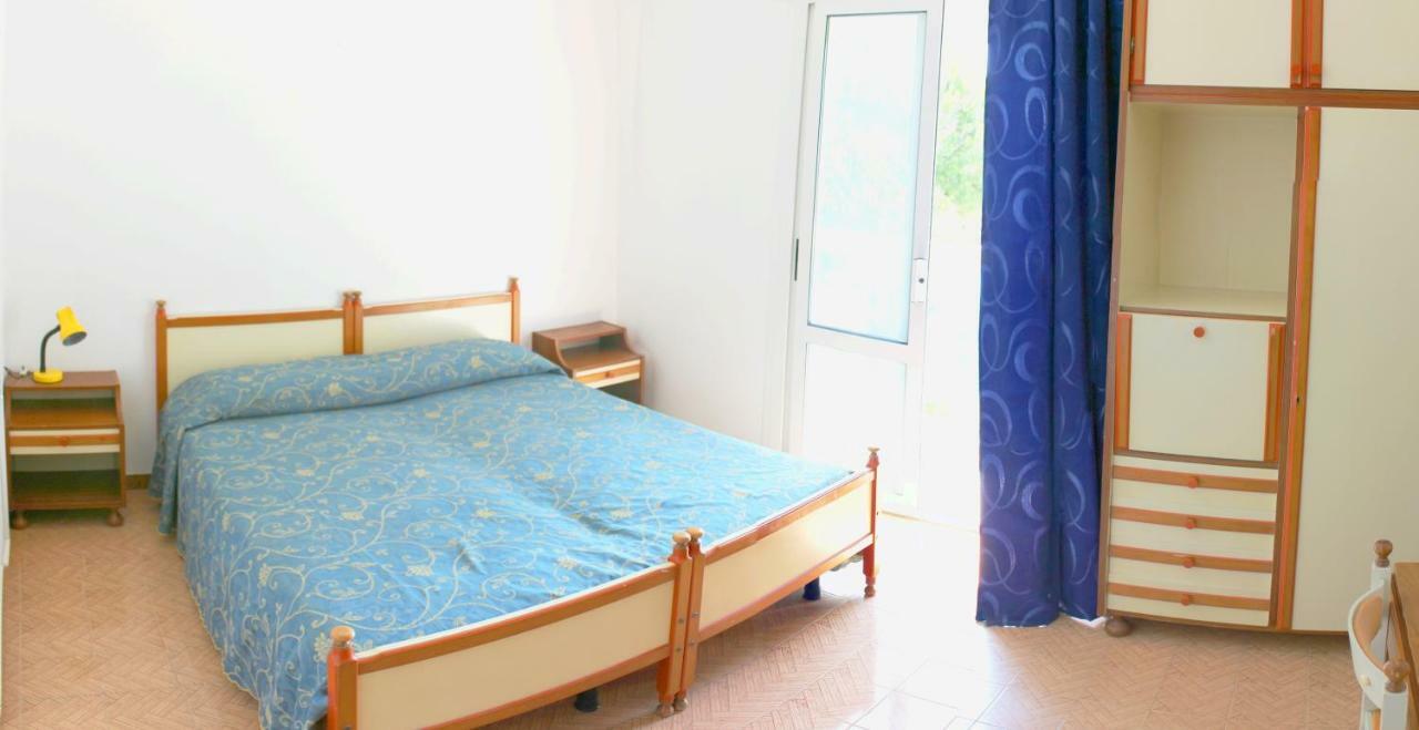 Hotel Laguna 2*